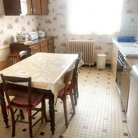 Maison Charmante A Avec Terrasse Et Jardin * Montbron